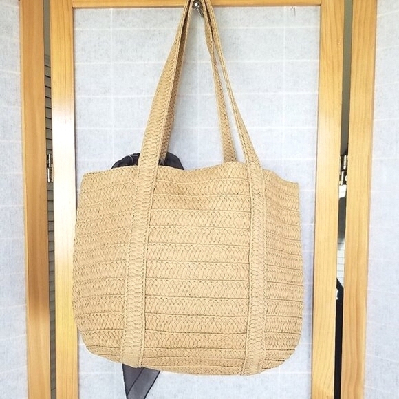 Draper James Woven Tan Shoulder Bag with Black Accent - Picture 4 of 9